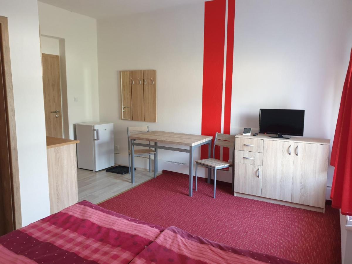 Penzion A Hospudka U Anny Nove Sedlo Luaran gambar